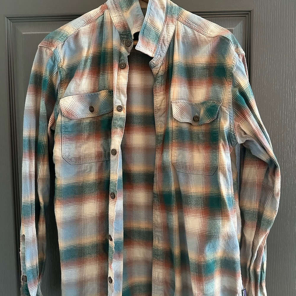 Men's Patagonia Plaid Button-Up Shirt - Multicolor